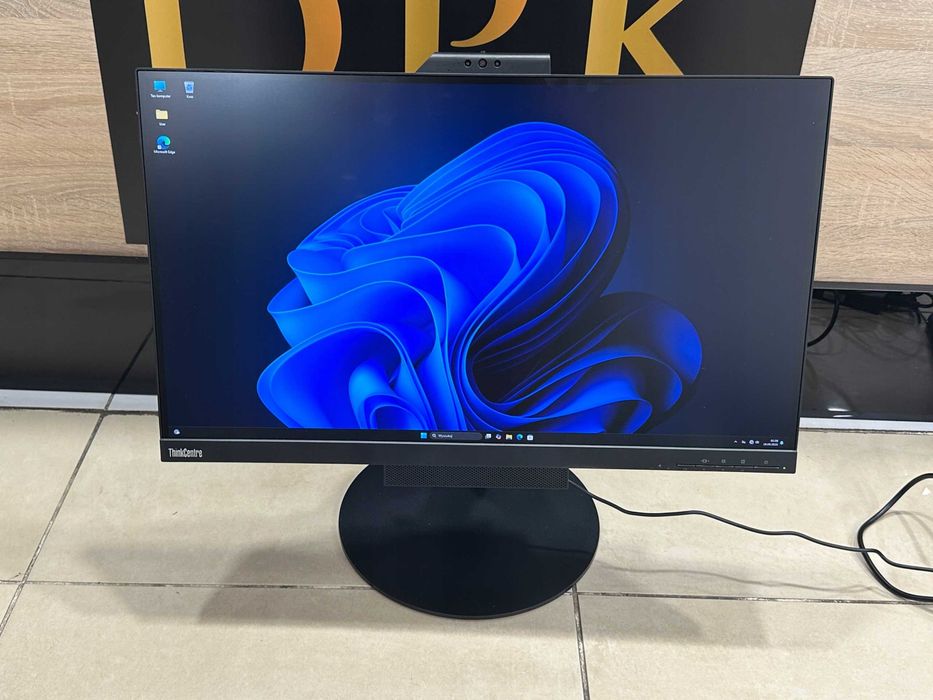 Minikomputer Lenovo M90q Gen 5 Monitor 27" QHD Tiny-in-One i5-14500