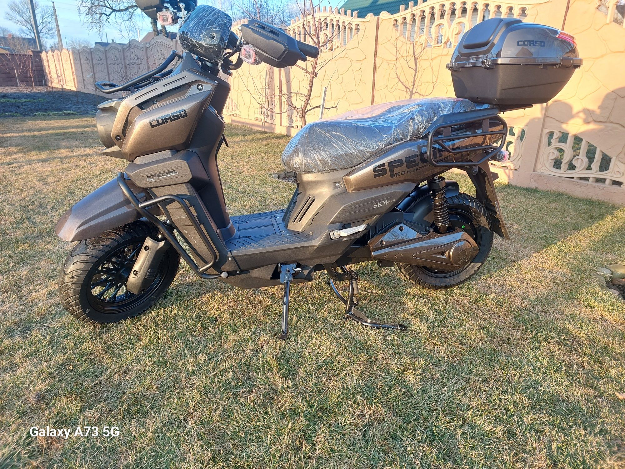 Електроскутер CORSO SPECIAL  Двигун 2000Вт  72V 38AH  Доставка.