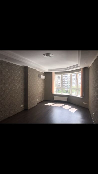 Офіси біля М Позняки 5 хв, видовий жилий комплекс, біля ТРЦ