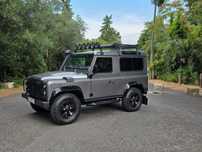 Land Rover Defender 90 Station Wagon SE