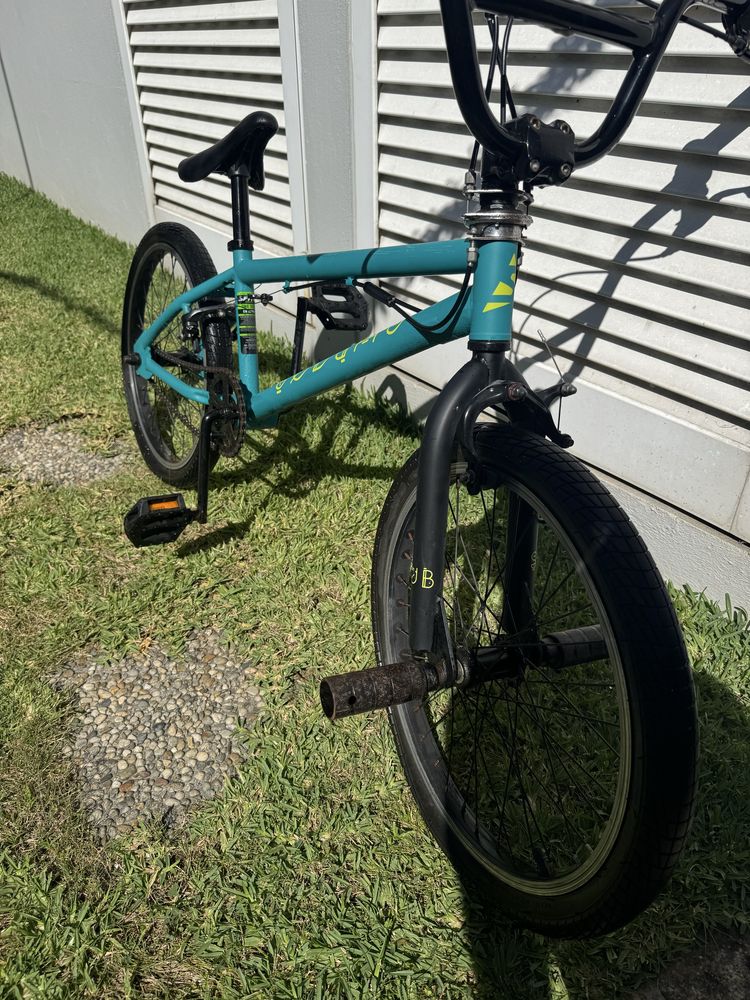 Bmx como nova azul