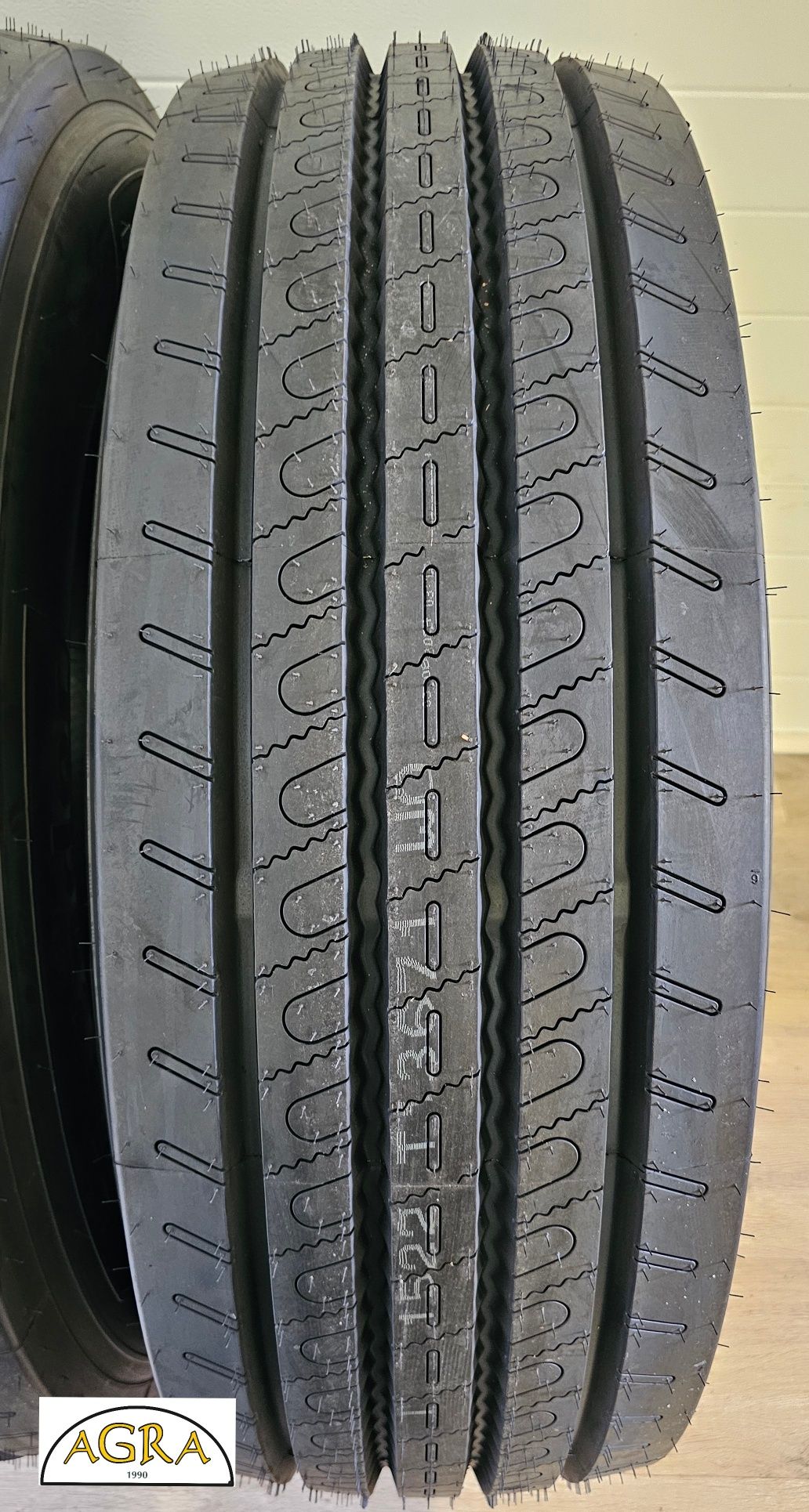 315/70R22.5 [1450netto] MATADOR F HR4 opony przód opona prowadząca