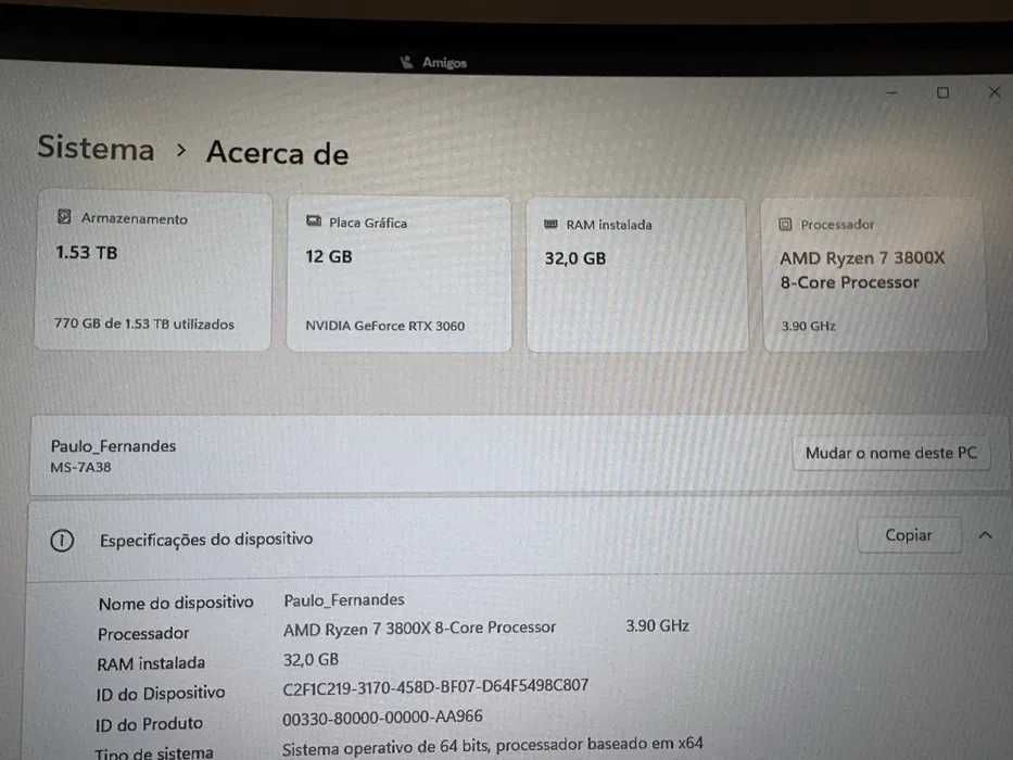 Computador gaming, características nas fotos