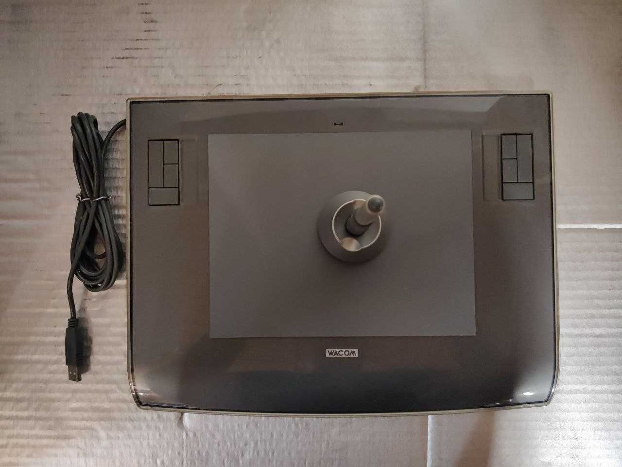 Графічий планшет Wacom Intuos 3 PTZ-630 (A5)
