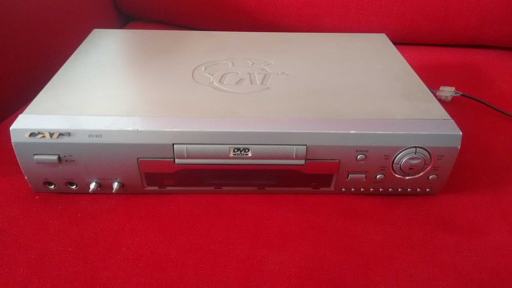 Odtwarzacz DVD CAT DV-922