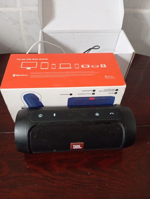 Колонка блютуз Charge 2+