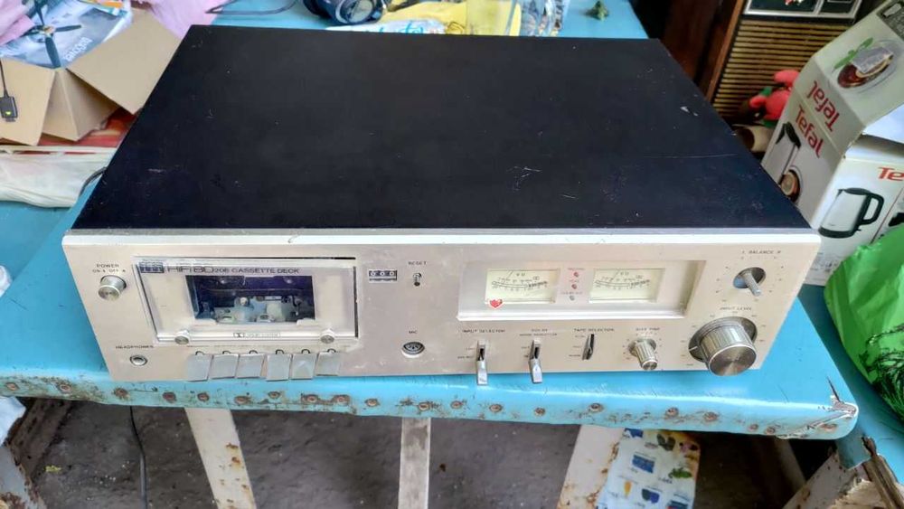 ITT дека HI-FI 80  магнитофон .