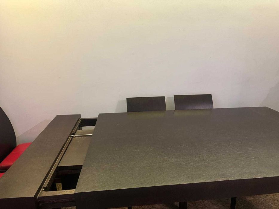 Mesa jantar + aparador + cadeiras