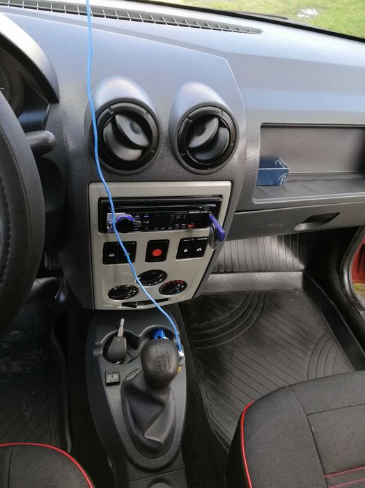 Dacia Logan 2007року 1.4л Газ 4го покоління седан