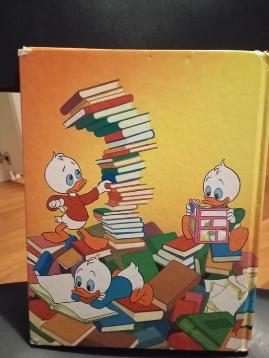 Livro "Pato Donald escritor"