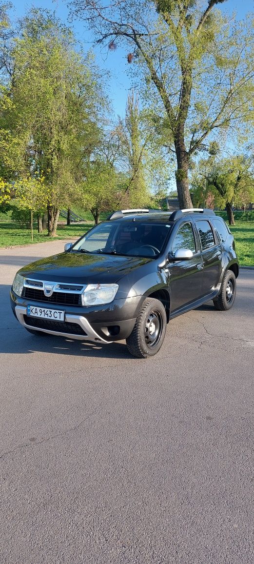 Dacia Duster 2011 1.5 дизель