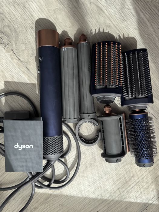 Dyson Airwrap complete long