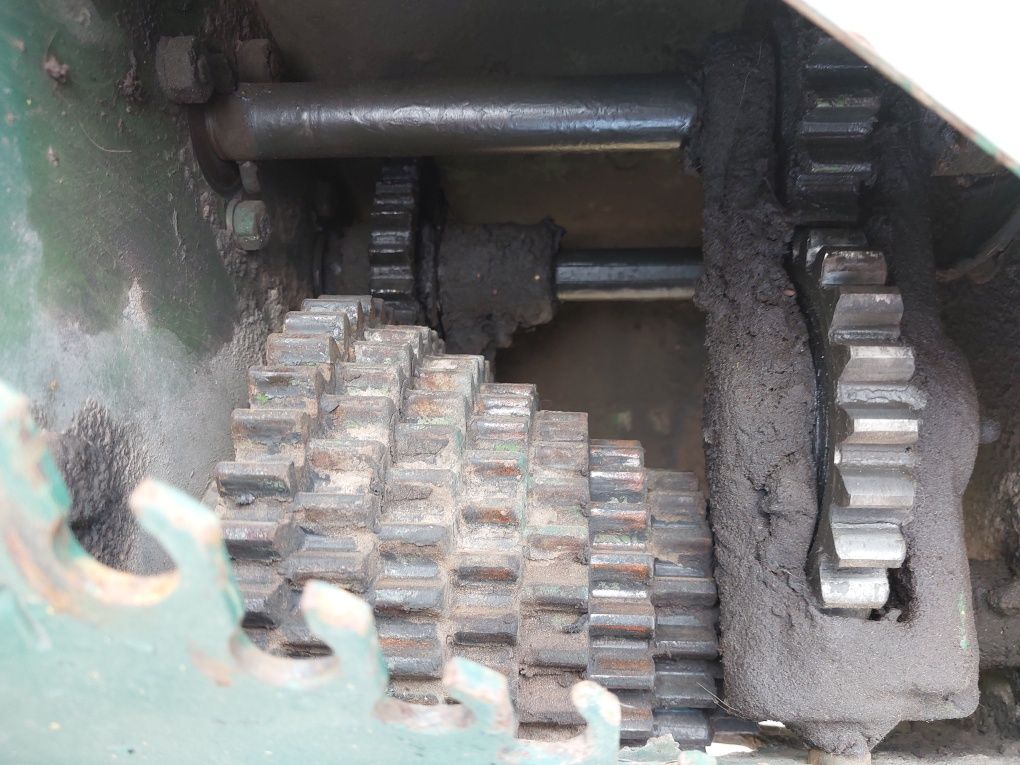 Sprzedam siewnik Amazone D4