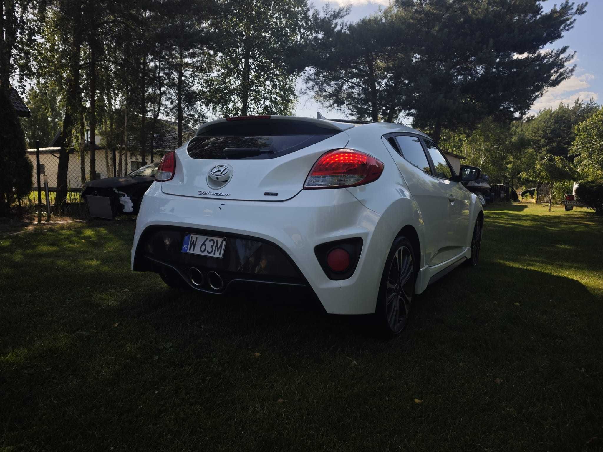 Hyundai Veloster TURBO  R-Spec