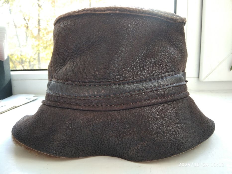 Продам зимову панамку на овчині та шапку норкову