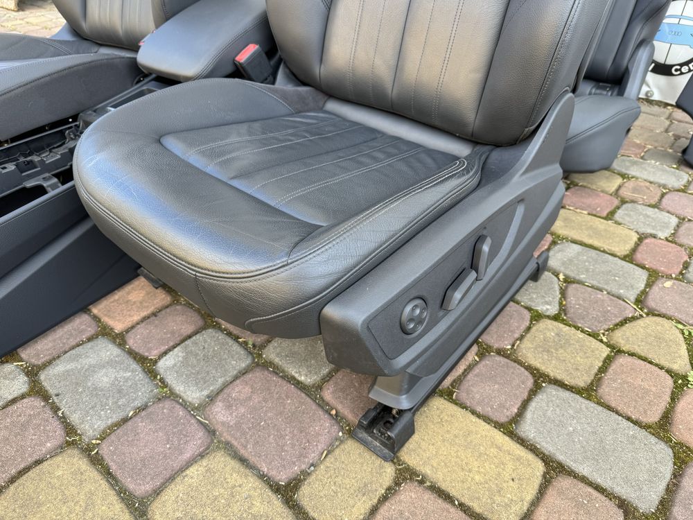 Audi Q5 80А Салон чорний електро сидіння  Ауді ку5 8р сидіння
