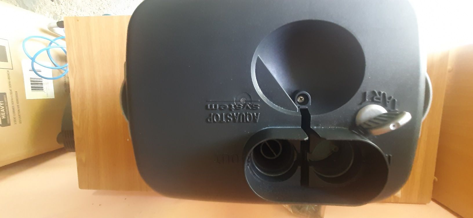 Filtr zewnętrzny Fluval 305.