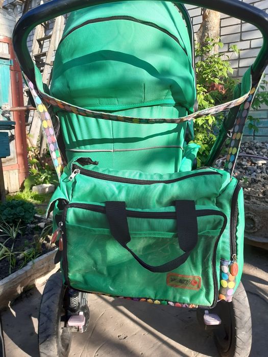 Продам детску коляску