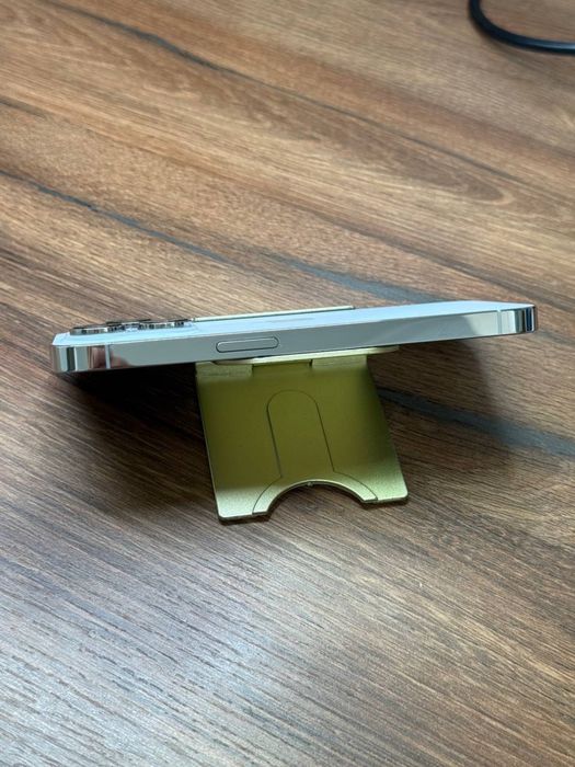 Apple iphone 14 Pro Neverlock акб -90%