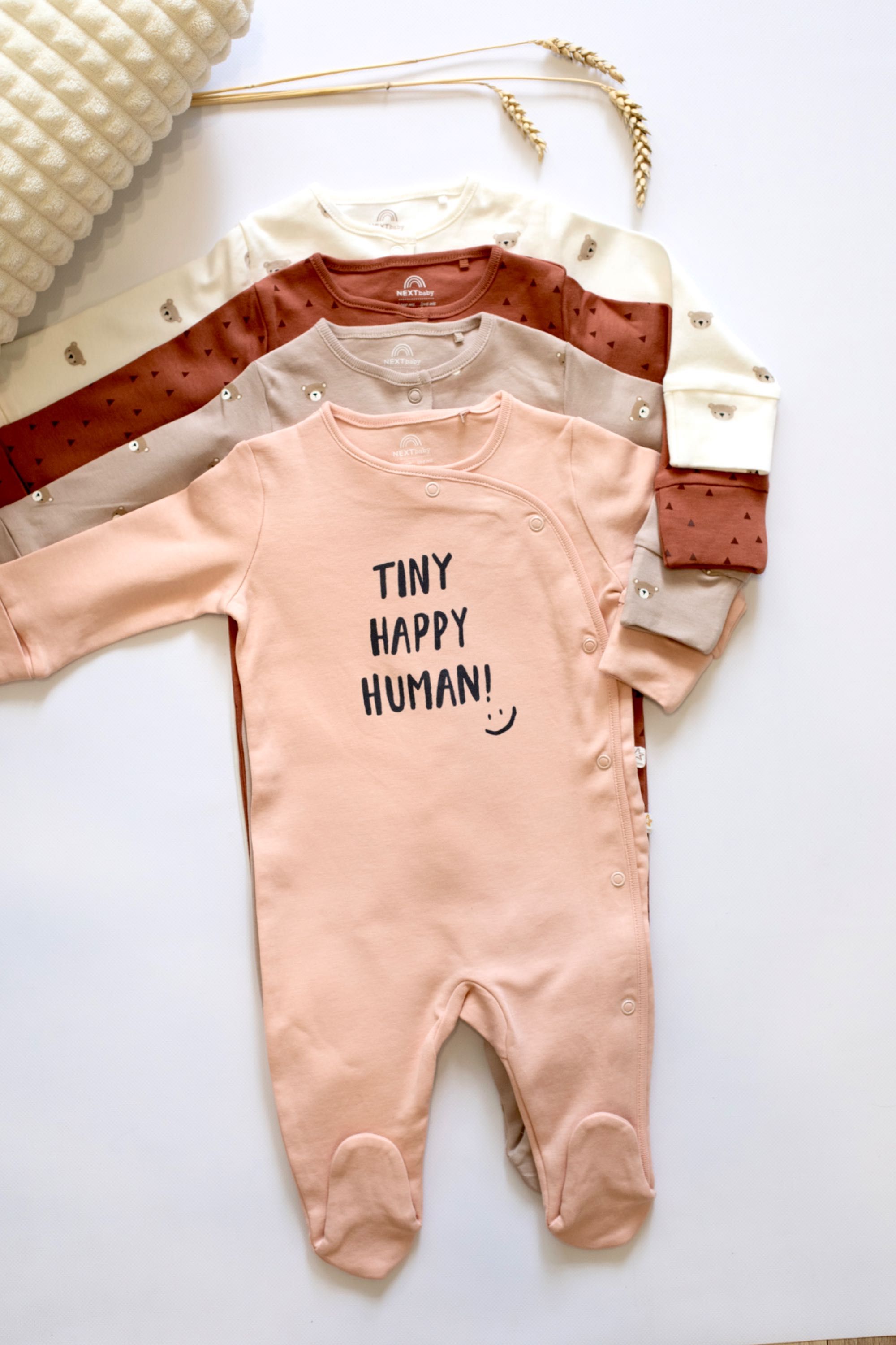 Чоловічки сліпи Netx та Carters для дівчат та хлопців