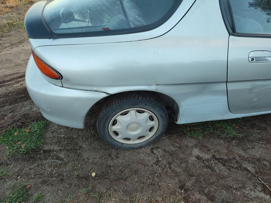 Mazda mx3 1.6 b, automat