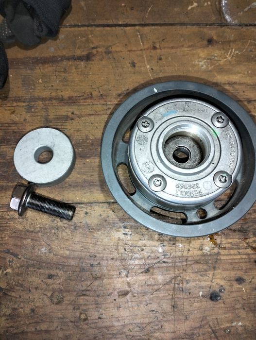 Фазовращатель фазик шестерня ГРМ Меган 2