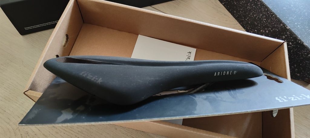 Fizik Arione Open Carbon Nowe!