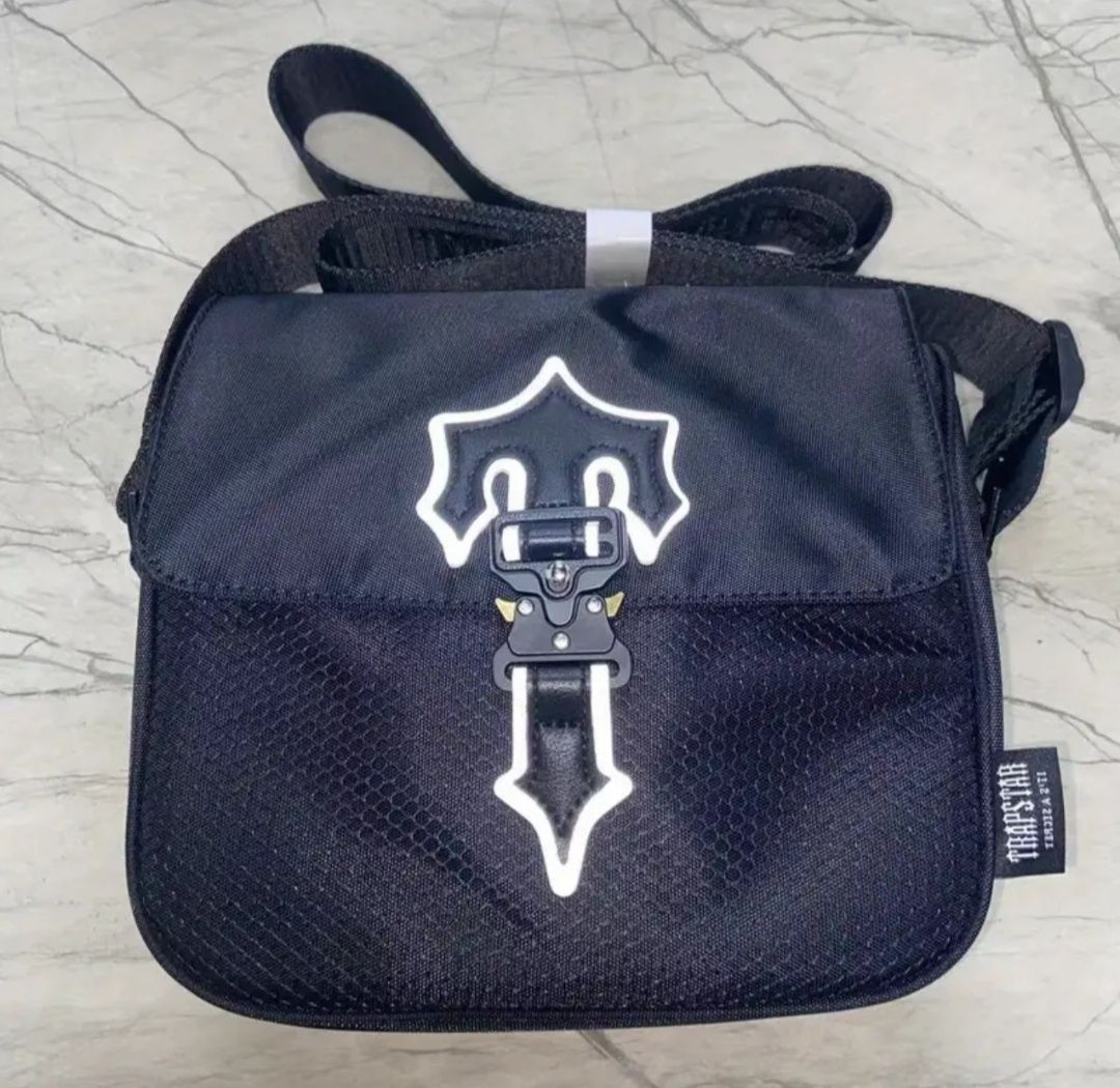 Bolsa trapstar nova