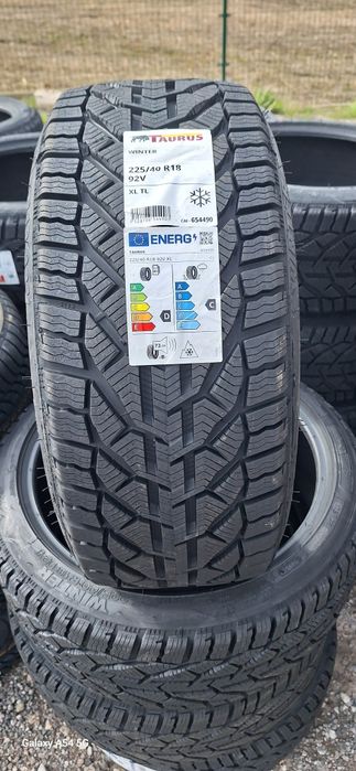 Opony zimowe 225/40/18 Taurus nowe