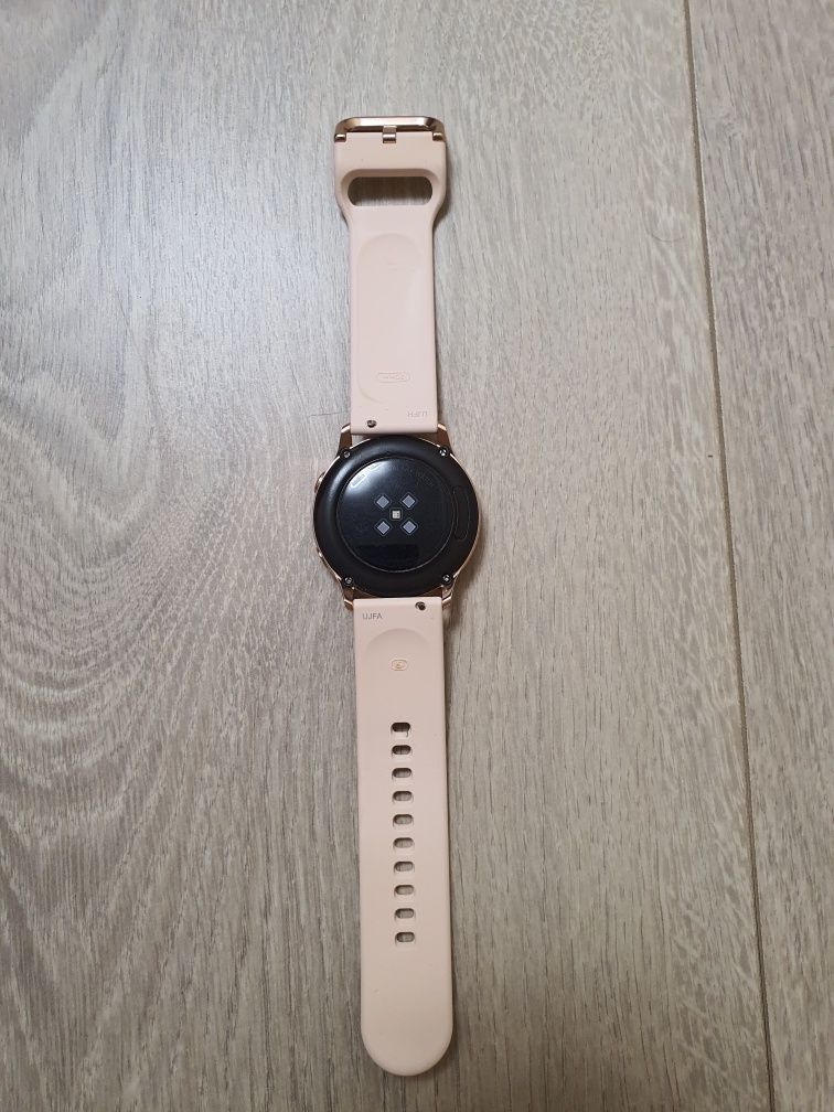 Galaxy watch смартчасы Samsung SM-R500