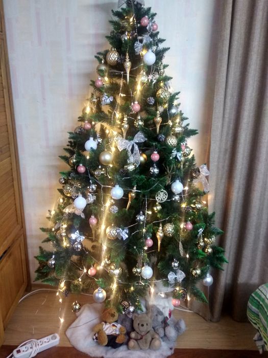 Новорічна ялинка штучна 2.10