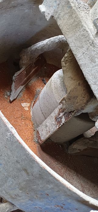 Вибропрес для шлакоблока и бордюров.Шлакоблок.Оборудование для шлакоб