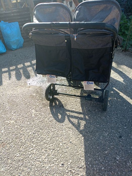 Wózek dziecięcy spacerowy bliźniaczy