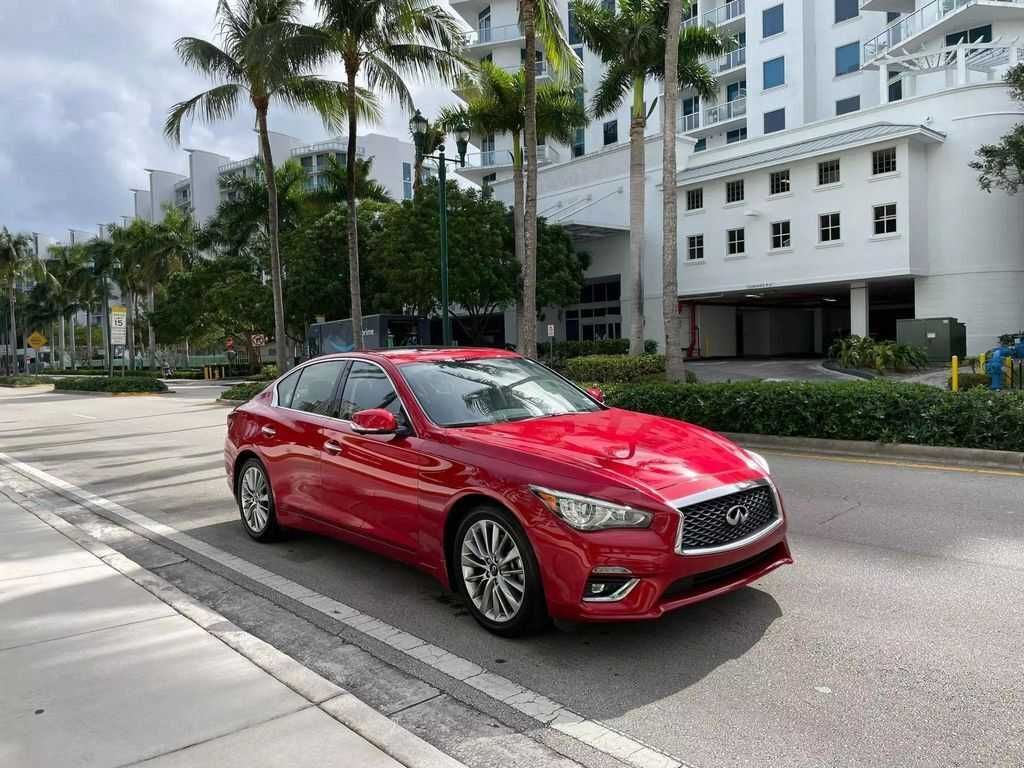 2022 Infiniti Q50 LUXE AWD