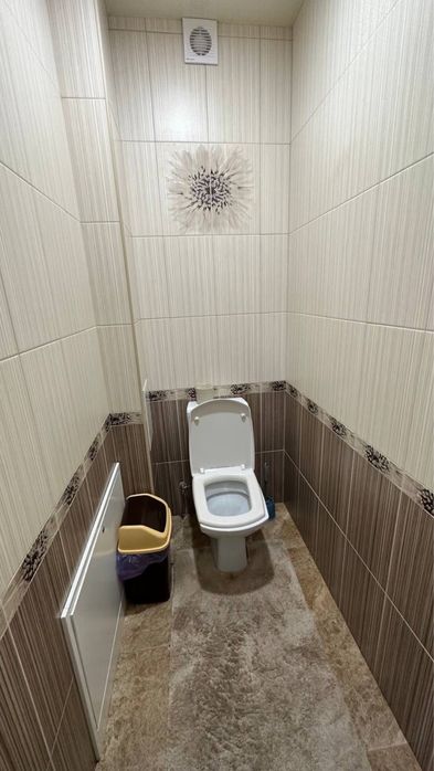 Оренда 3-х кімнатного будинку, по вул. Димківська (середина).