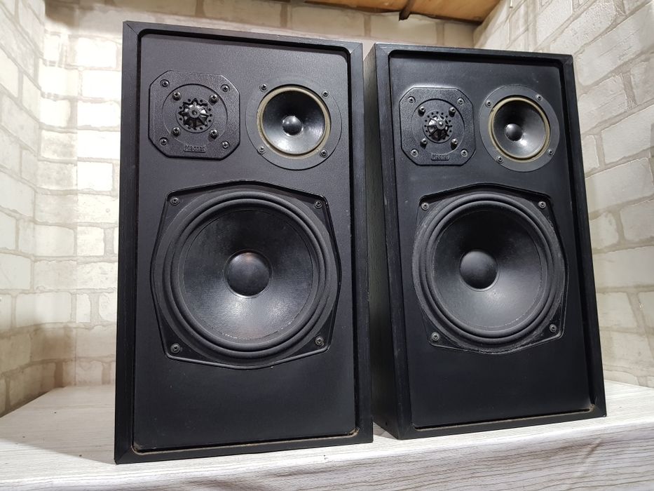 Акустика MAGNAT MONITOR C, потужність 90/130 Вт, б/у з Німеччини