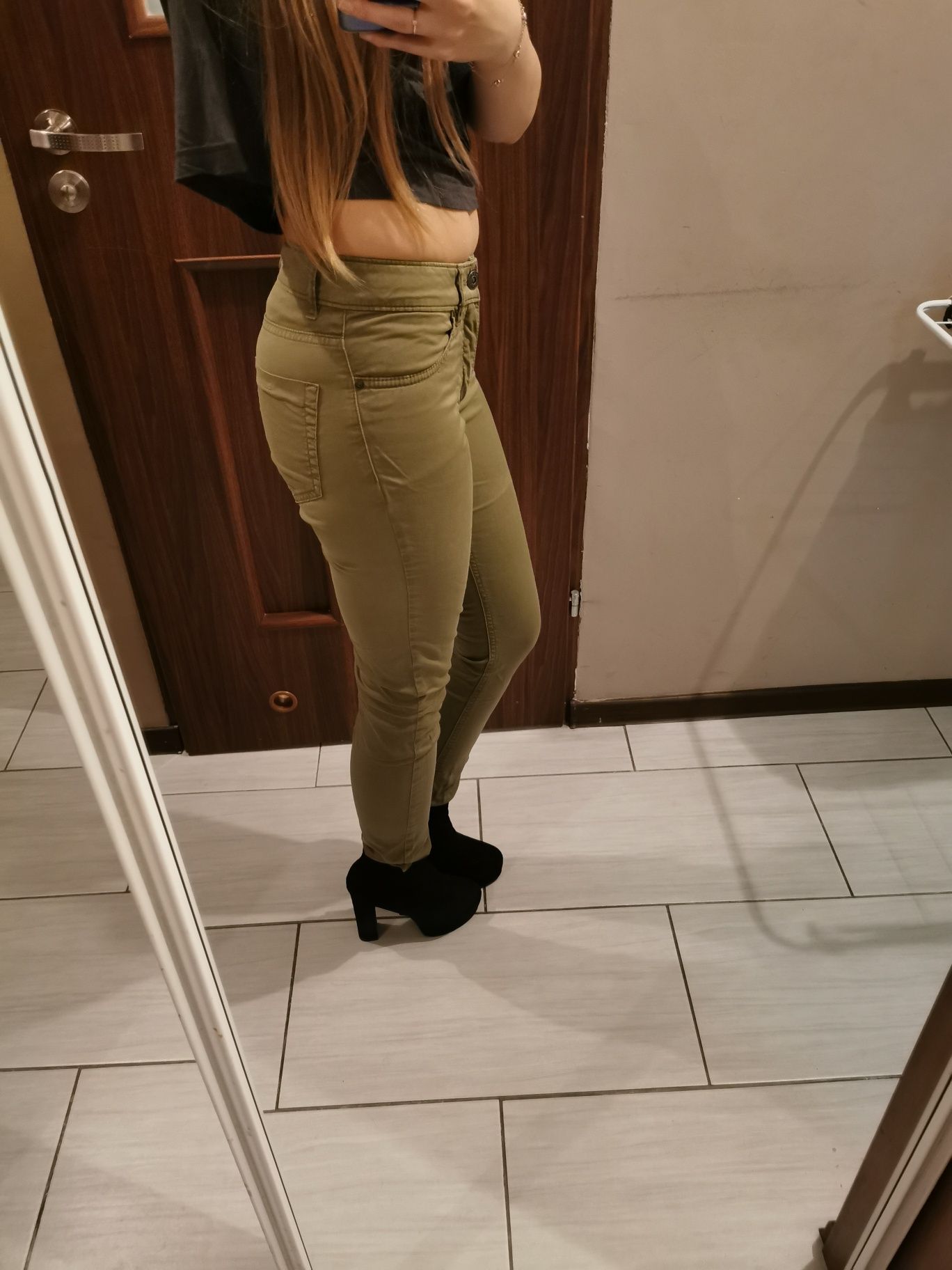Jeansy spodnie khaki wojskowy zielony rozmiar XS