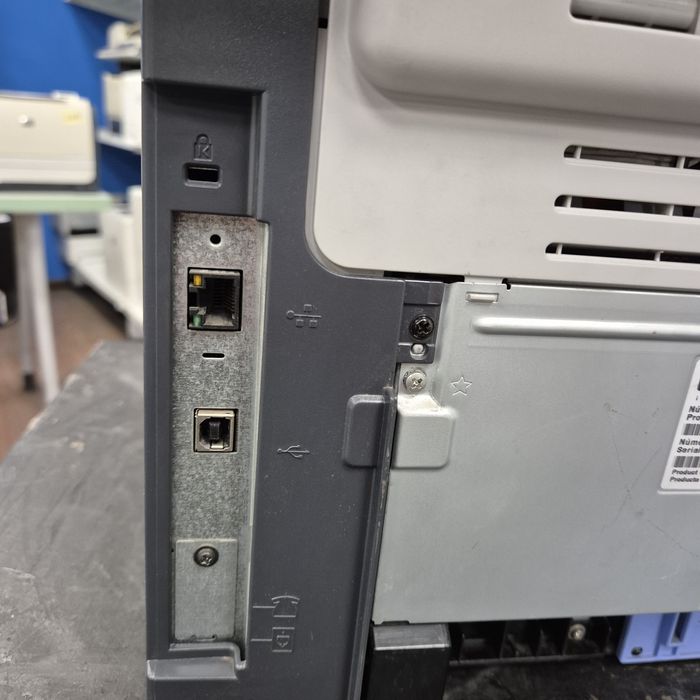 HP LaserJet 3052  мережевий. Як новий. Лазерний принтер сканер копір