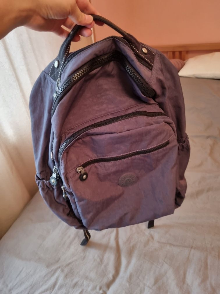 Plecak Kipling model Clas Soeul niebieski granatowy