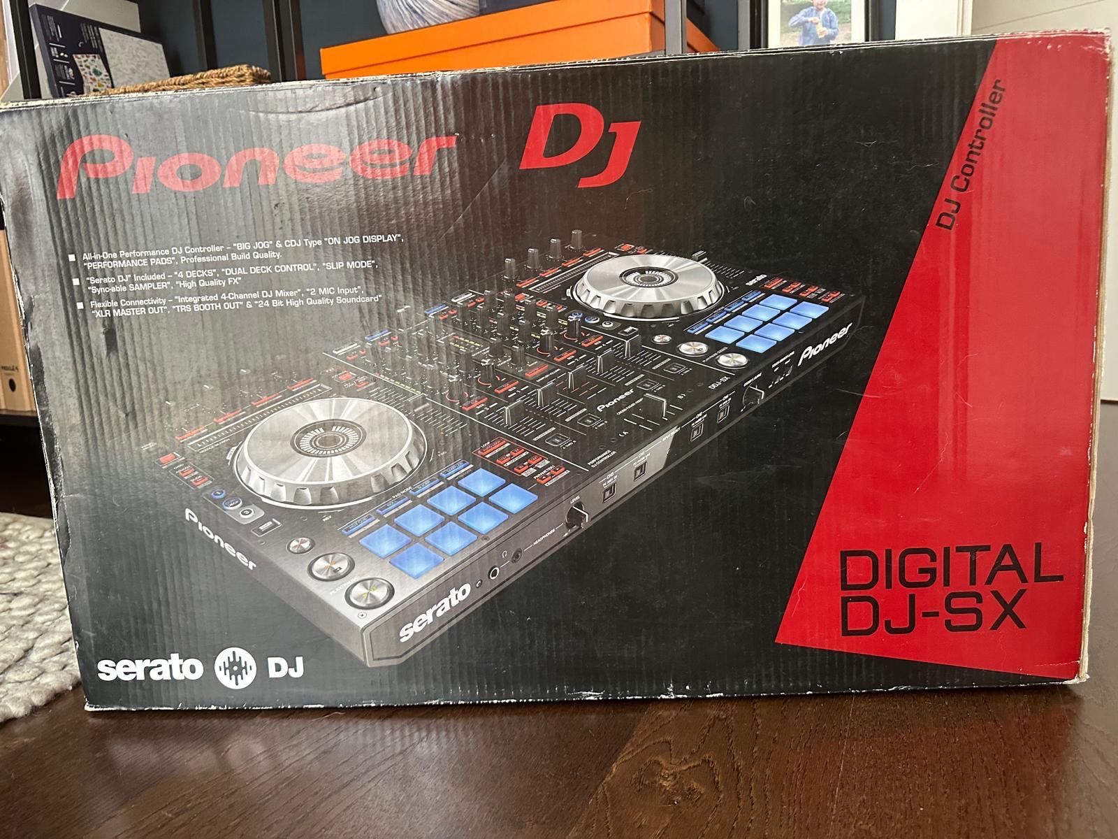 Pioneer DJ controller