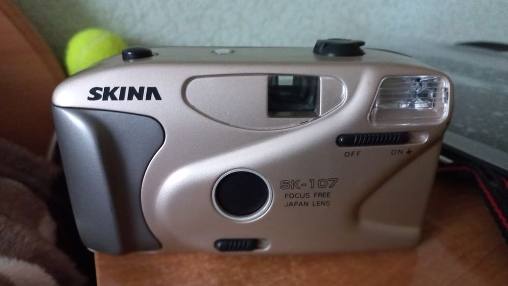 Фотоапарат  плівковий