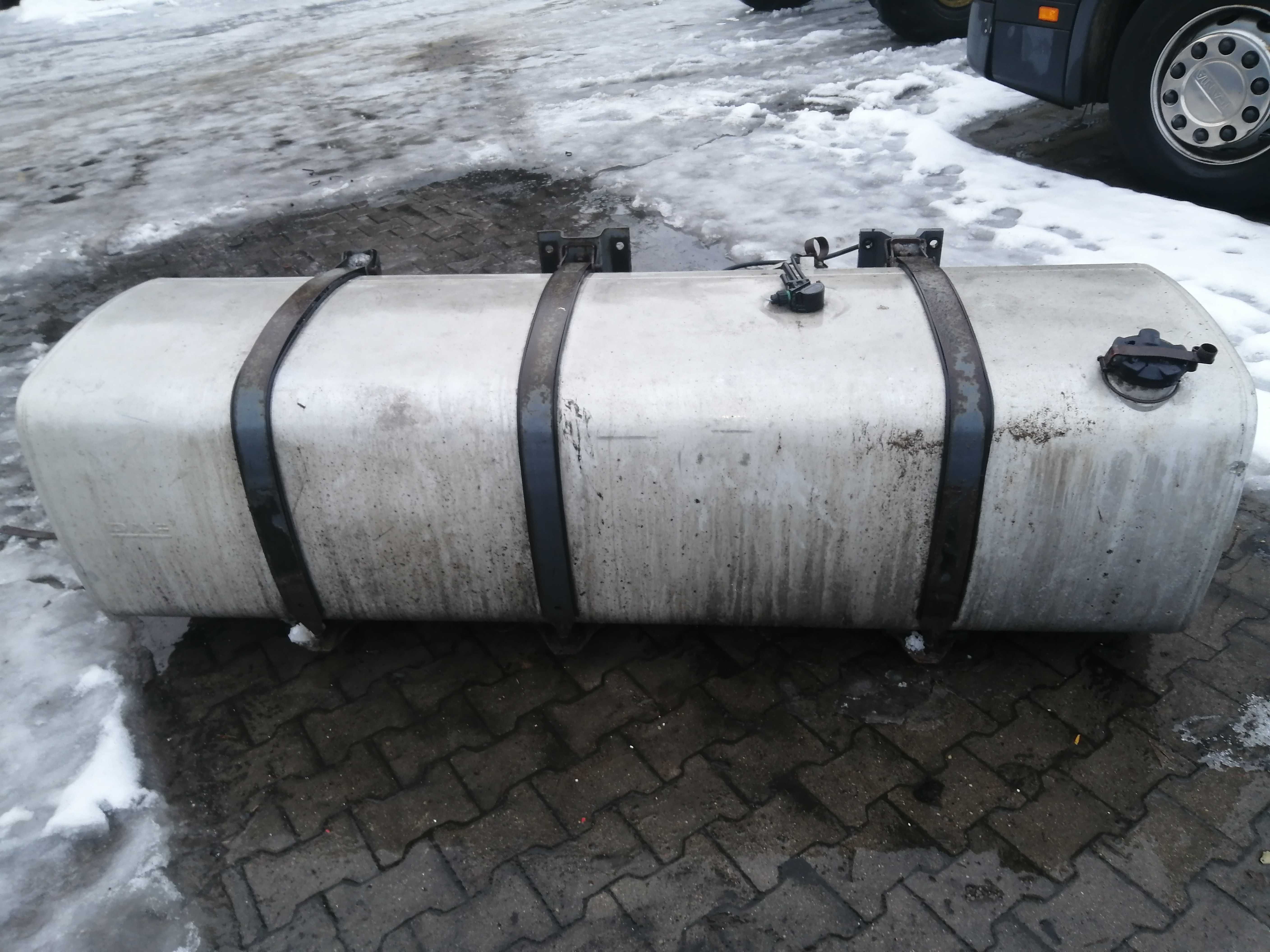 Zbiornik paliwa daf 105. 950 litrow