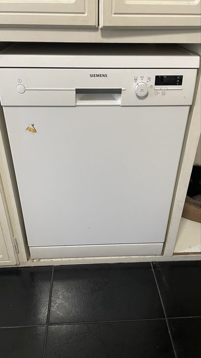 Maquina lavar loiça Siemens c/ avaria
