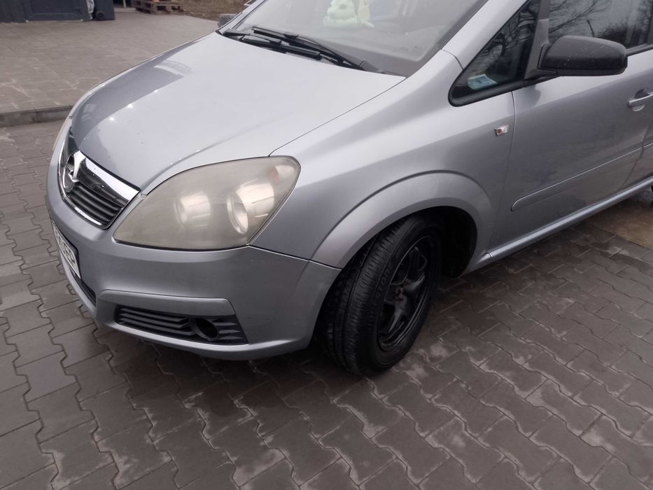 продам Opel Zafira B