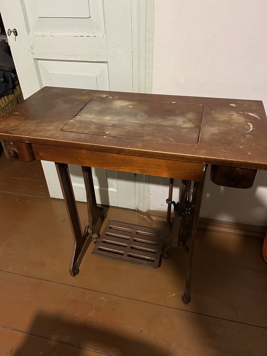 Швейна машинка ПМЗ ім.Калініна