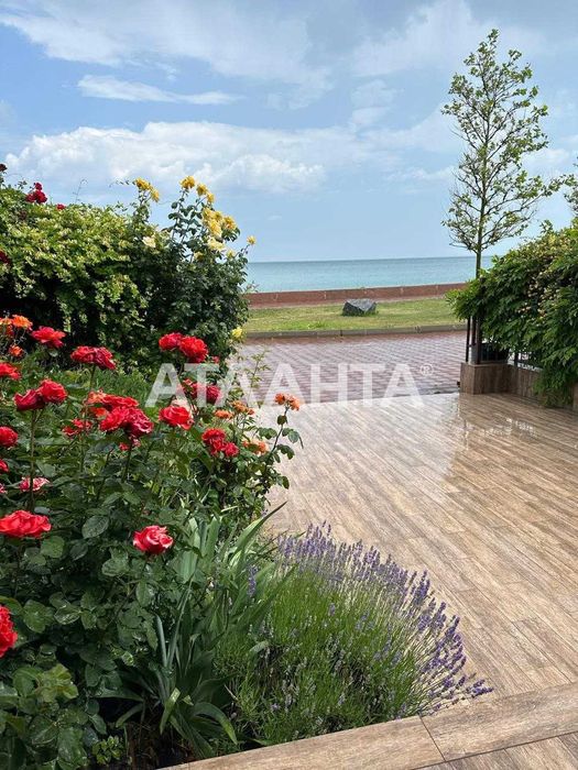 Сдается  в аренду дом в Совиньоне