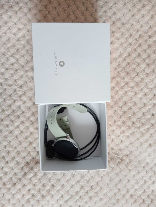 Смарт часы Amazfit GTR 2e Matcha Green