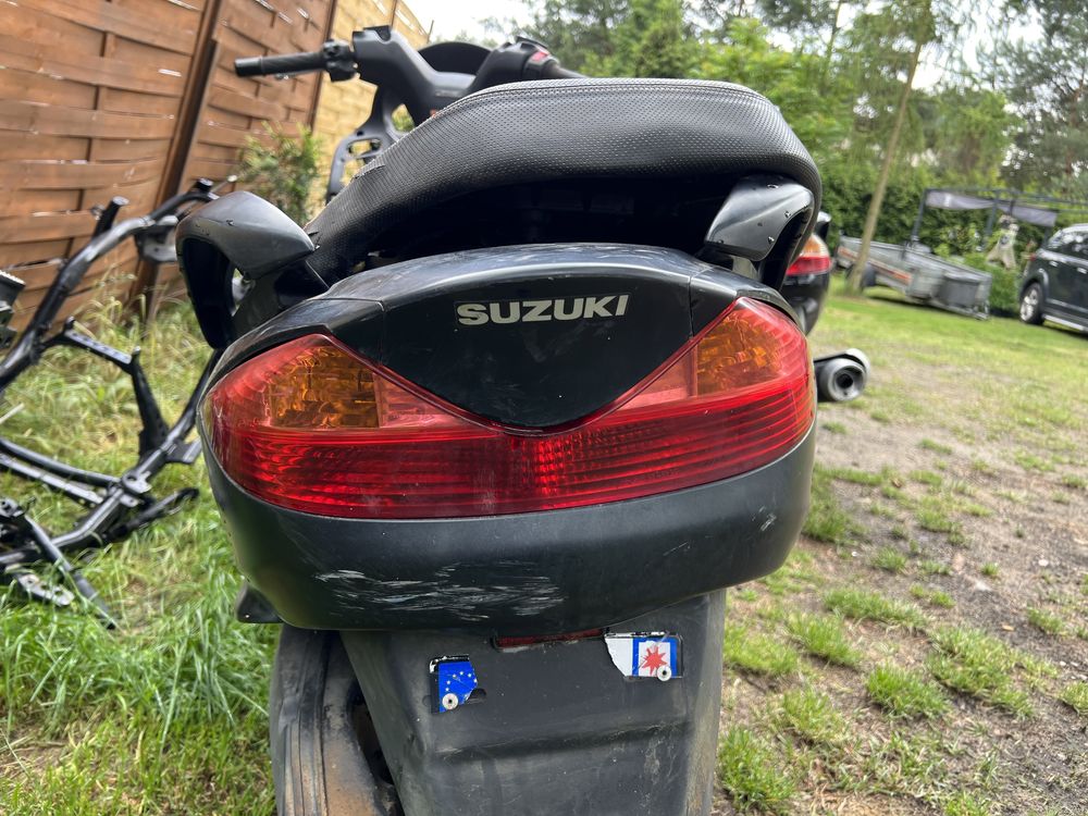 Suzuki burgman 125 k7 lampa tył executiv