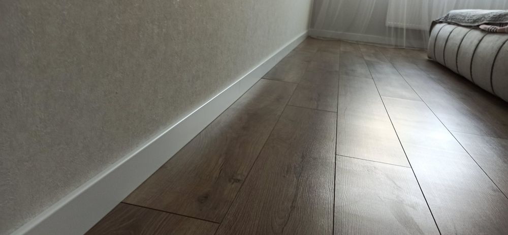 Установка Плинтусов МДФ. Дюрополимерный. Укладка  напольных покрытий!