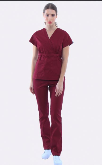 Медичний костюм від «ін вайт»